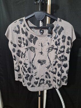 Rock & Republic cheetah graphic high-low top in gray and black